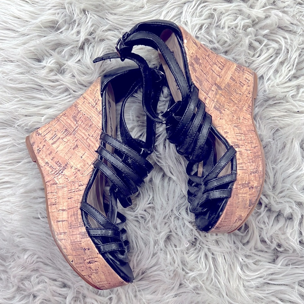 Sexy Strappy Black Wedges Size 5 *Offers Welcome